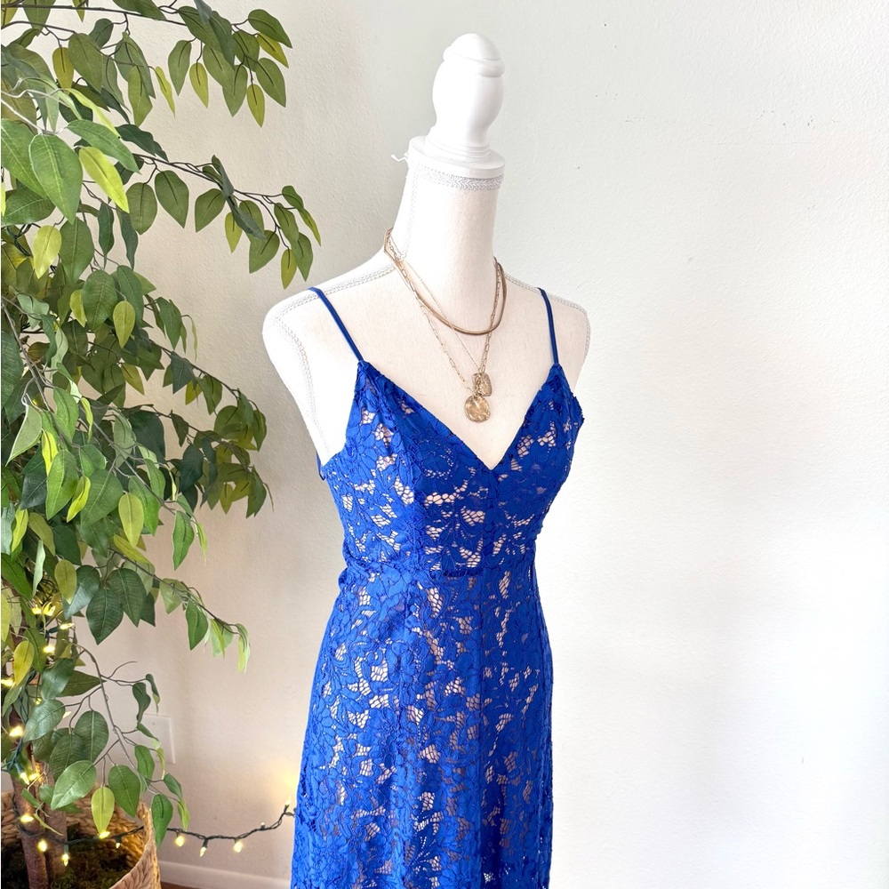 One Wish Royal Blue Lace Midi Dress, XS - Picture 5 of 10